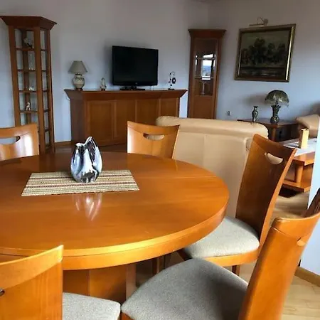 Spacious In The City Center Of Διαμέρισμα Σκόπια